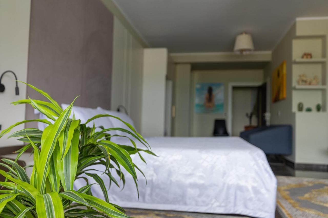 Hotel Pirro Vlorë Eksteriør bilde