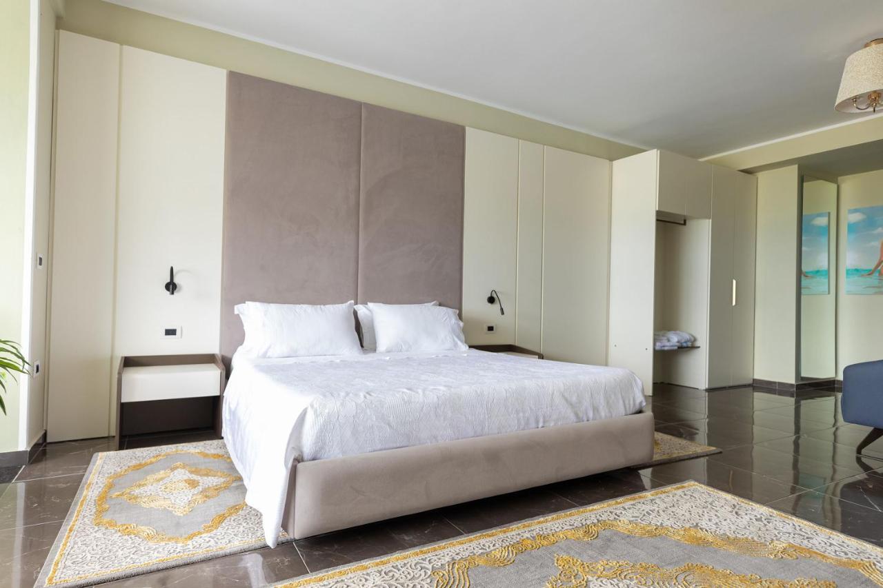 Hotel Pirro Vlorë Eksteriør bilde